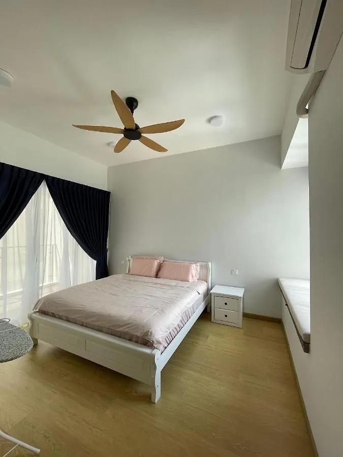 Royal Strand Country Garden Danga Bay Johor Bahru Appartamento